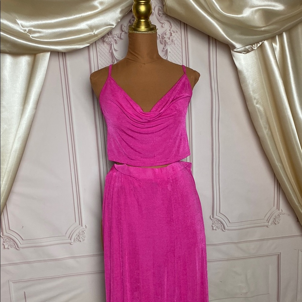 Elegant Pink Women's Skirt